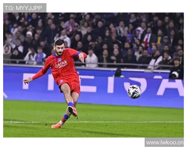 巴黎圣日耳曼2025年狂轰160球创下自2017年以来年度进球新纪录