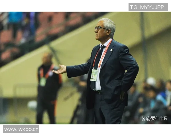 孔蒂执教欧冠战绩堪忧国米12场仅获3胜惨遭小组赛淘汰