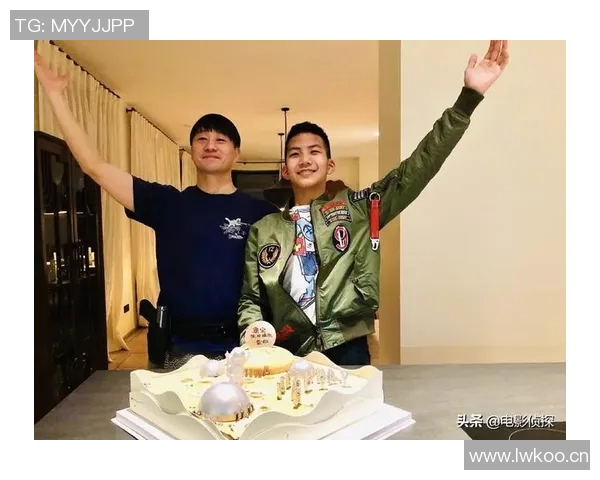 恩德里克妻子晒新保时捷调侃球迷引热议老公的钱真不心疼